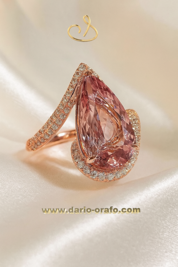 Anello Colore 093 diamanti e morganite