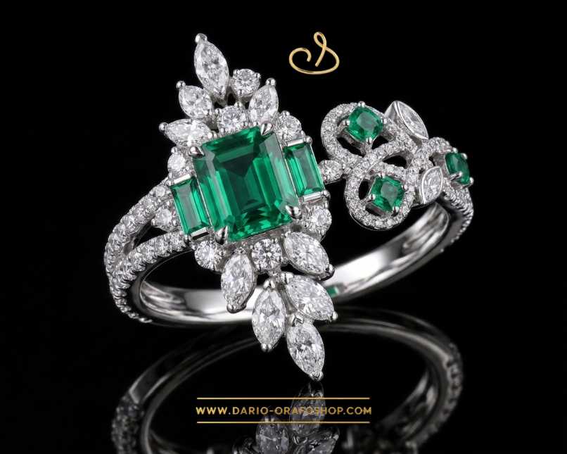 Anello Smeraldo 088 rettangolare con diamanti a navetta